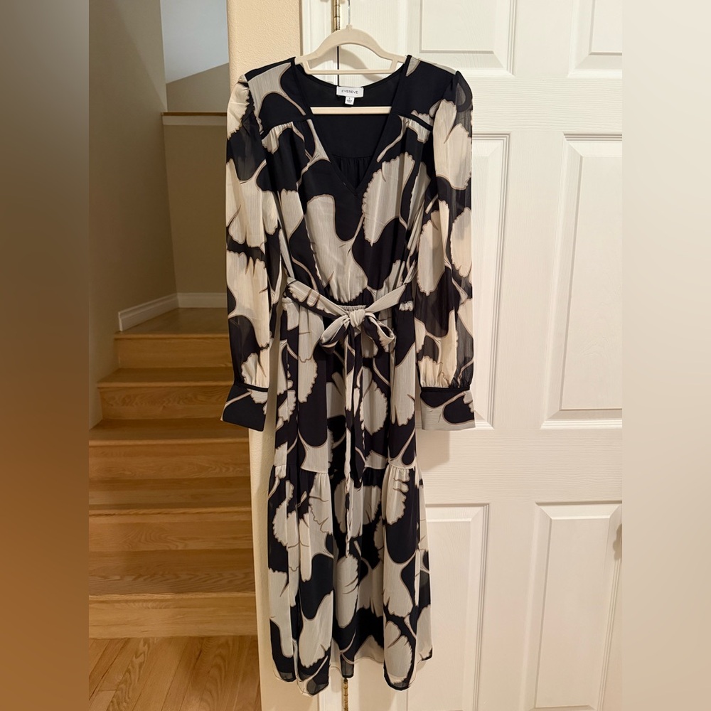 Elegant Black and Cream Women's Dress